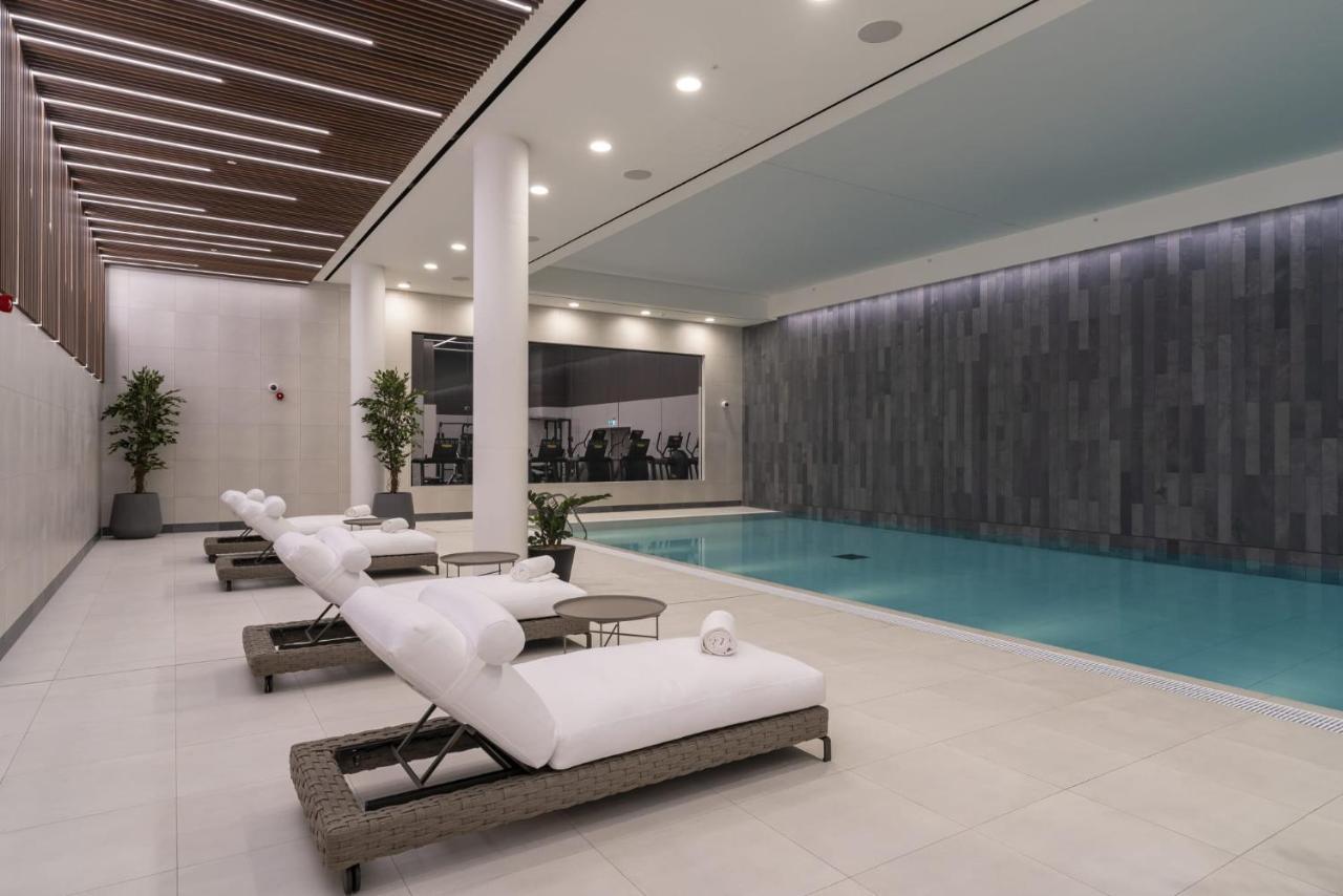 Coppermaker Square In Stratford Aparthotel ลอนดอน ภายนอก รูปภาพ