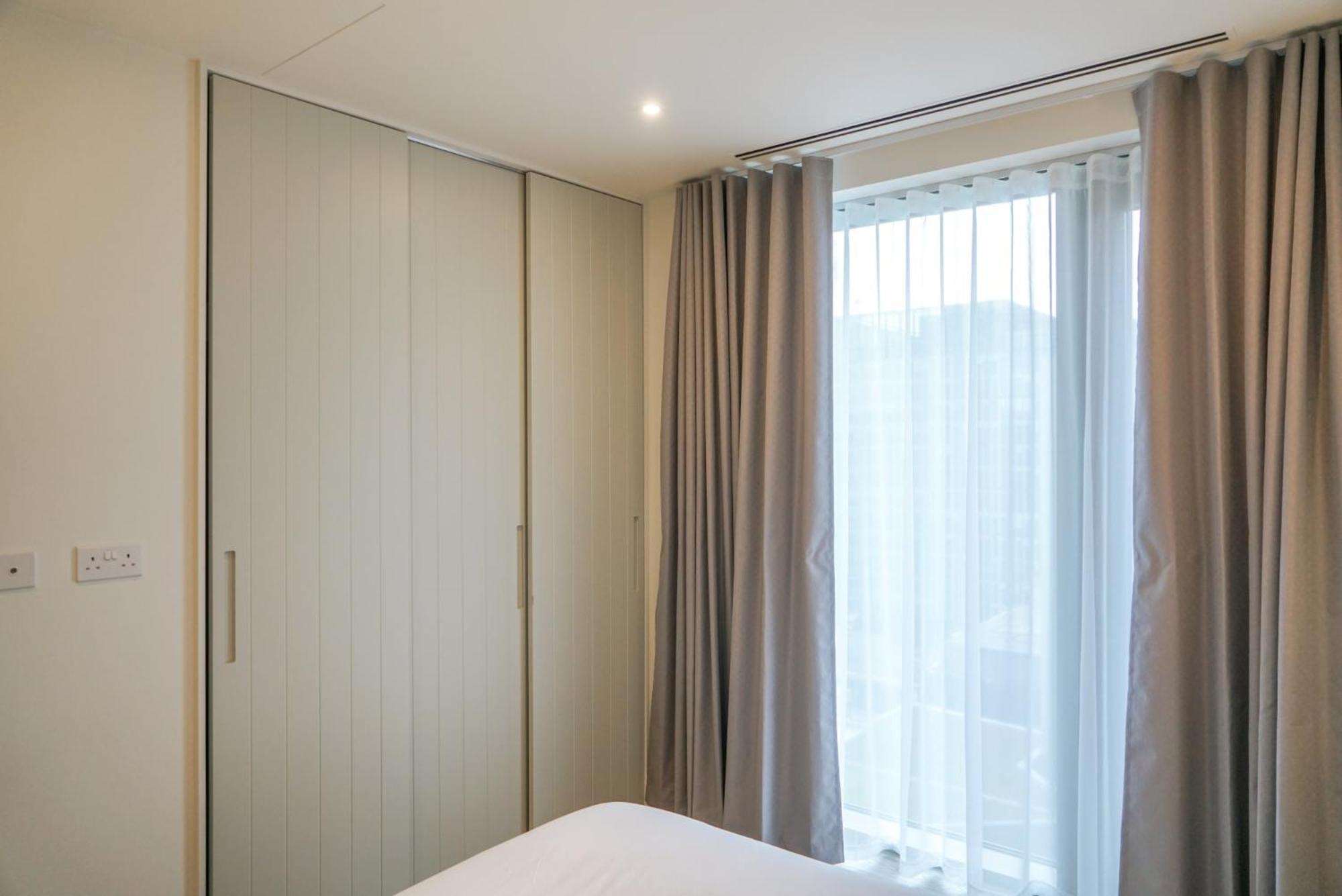 Coppermaker Square In Stratford Aparthotel ลอนดอน ภายนอก รูปภาพ