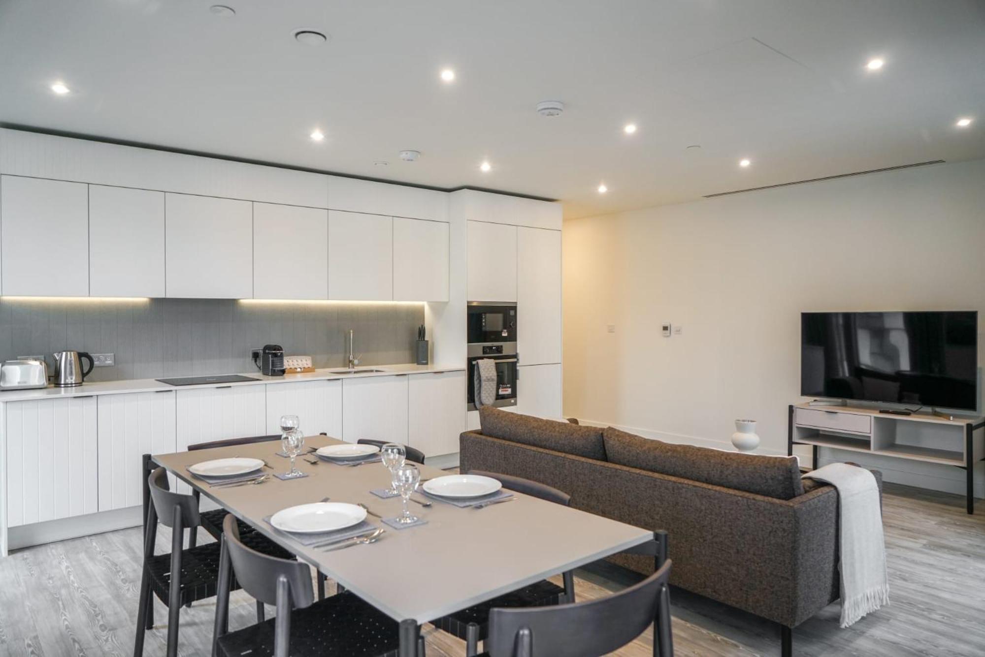 Coppermaker Square In Stratford Aparthotel ลอนดอน ภายนอก รูปภาพ